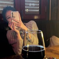 Sherlynn profile picture