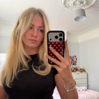 Isobel profile picture