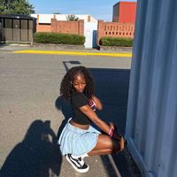 Thilee profile picture