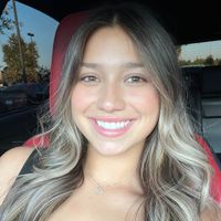 Juliana Pena profile picture