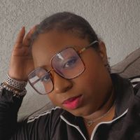 Adrianna Jones profile picture