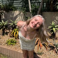 Sydney Nicolaides profile picture