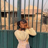 Leah profile picture