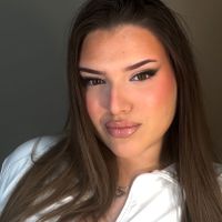 Mia profile picture