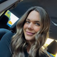 Chloe Armstrong profile picture