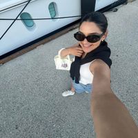 Claire Siqueira profile picture