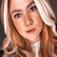Renee profile picture