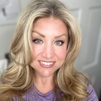 Christy Long profile picture