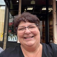 Renee Darr profile picture