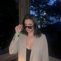 claire’s recs profile picture