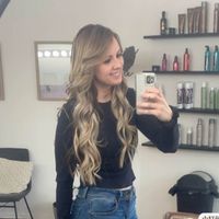 Danielle mogard profile picture