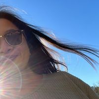 Renee profile picture