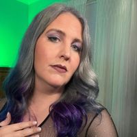 Laura_Schmaura profile picture