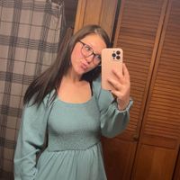 Malia witherell profile picture
