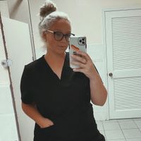 Poppy Ross profile picture