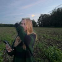 molly profile picture