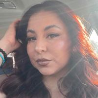 Yesenia Pol profile picture