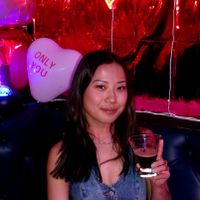 Bev Z profile picture