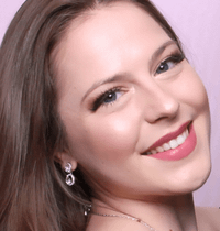 Laura Helliker profile picture