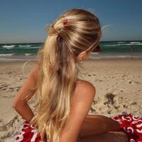 milaa🥥🍸🌴 profile picture