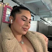Leesha profile picture