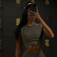nina profile picture