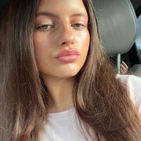 Julia profile picture