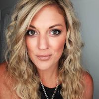 Courtney Elliott profile picture