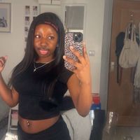 naema 🐆🍒✨🍸 profile picture