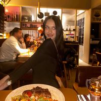 Laura Gazdic profile picture