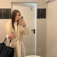 Andrea profile picture