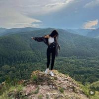 Andrea profile picture