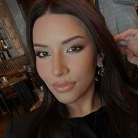 Andrea Mlinar profile picture