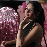 Mia Veselinović profile picture
