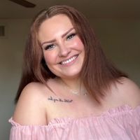 erica | mid 20s gal in az🌵 profile picture