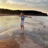 Hailey Badour // Hailey Travels ✈️ profile picture
