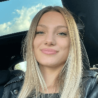 Mia Dedović profile picture