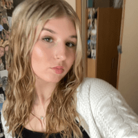 hayley campbell profile picture