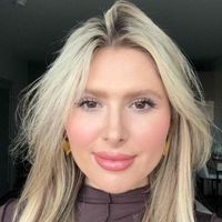 sarah profile picture