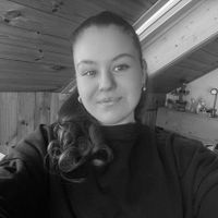 Sara Cvet profile picture