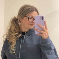 ella profile picture