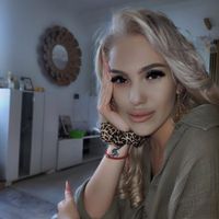 EMSTYA | Luxury Fashion & Lifestyle Finds – Shop Smart, Live Stylish profile picture
