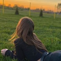 Momirka profile picture