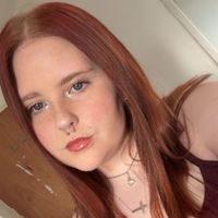 Izzy whiteley profile picture