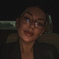Emily profile picture