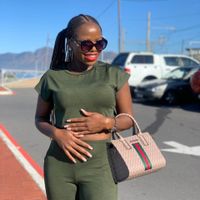 Nokulunga profile picture