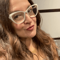 Hayley Tosio profile picture