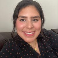 Laura Valeria profile picture
