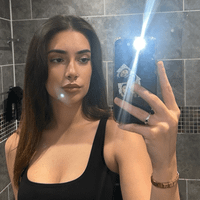 Charlotte MacMurray profile picture