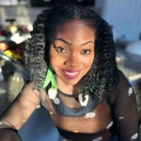 Lisa profile picture